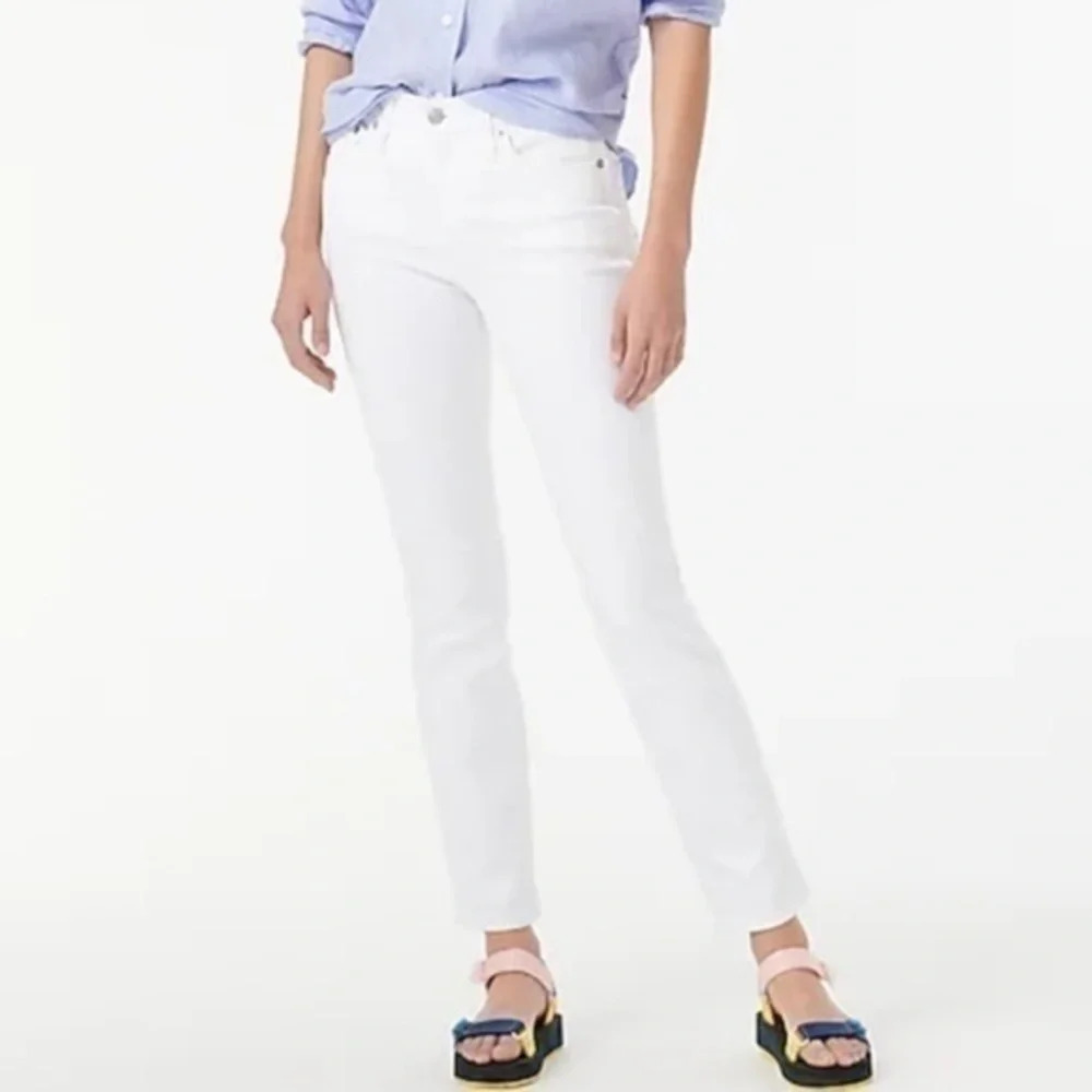 Damaged-  J Crew Petite 9" Vintage Straight Jeans